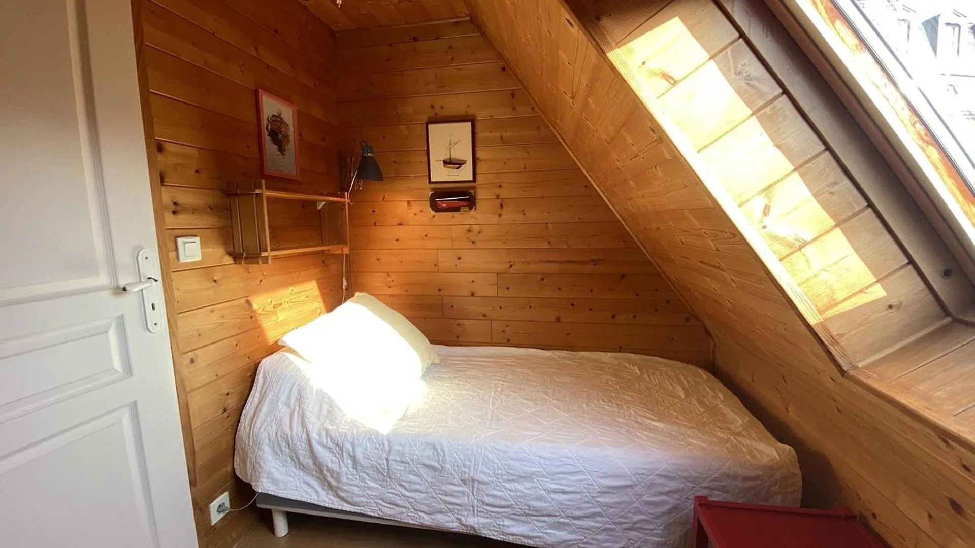 Semesterbostad Maison Bretonne A 200M De La Plage Saint-Guirec, Ploumanac'H, 2 Chambres, Jardin Ferme - Fr-1-368-124 Perros-Guirec Frankrike